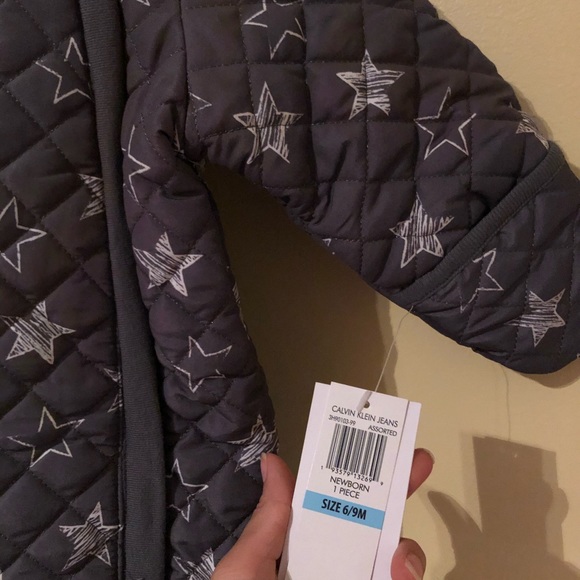 6/9 Calvin Klein - Picture 4 of 4